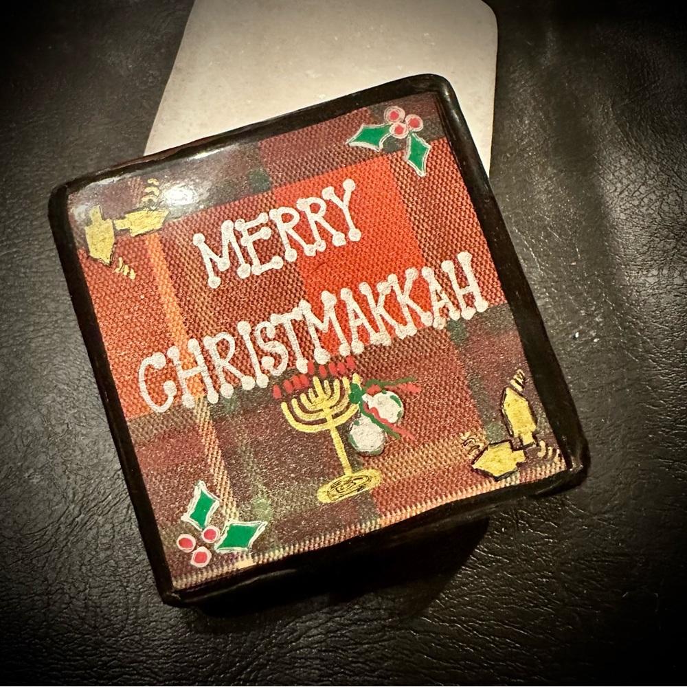 Merry christmakkah , Santorini Stone Square